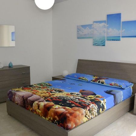 Casa Vacanza Tra Cielo E Mare 库斯托纳奇 外观 照片