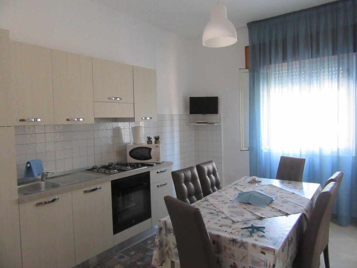 Casa Vacanza Tra Cielo E Mare 库斯托纳奇 外观 照片