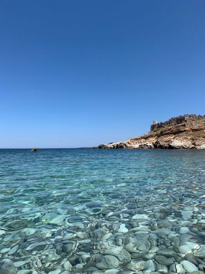 Casa Vacanza Tra Cielo E Mare 库斯托纳奇 外观 照片