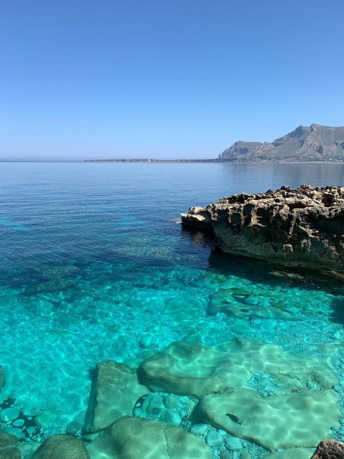 Casa Vacanza Tra Cielo E Mare 库斯托纳奇 外观 照片