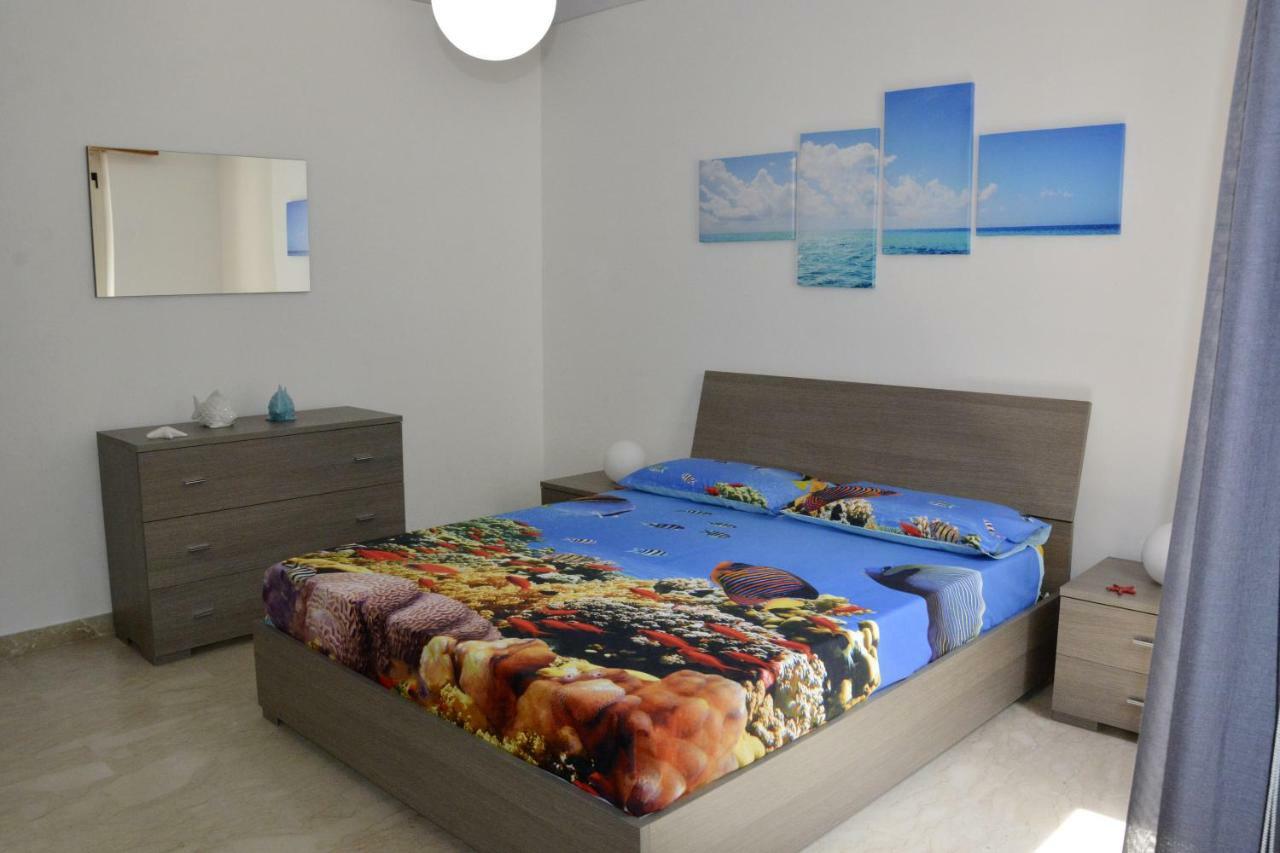 Casa Vacanza Tra Cielo E Mare 库斯托纳奇 外观 照片